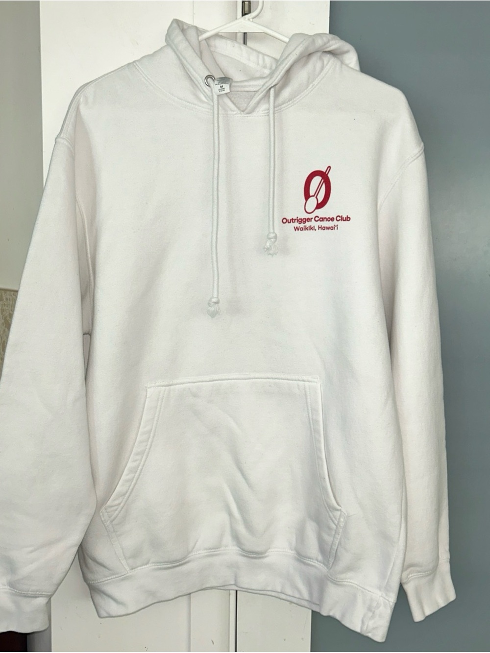 Outrigger Canoe Club Waikiki Hooded Sweatshirt  M